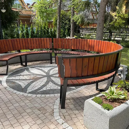 Проживание в семье Chata *